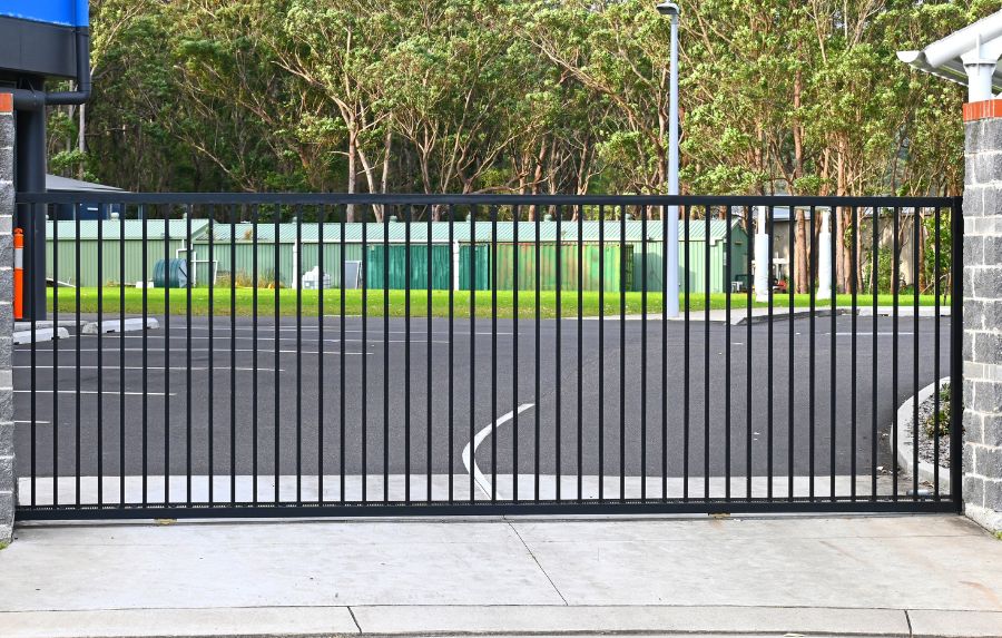 mastertech-solutions-commercial-electric-gates-automation-installation